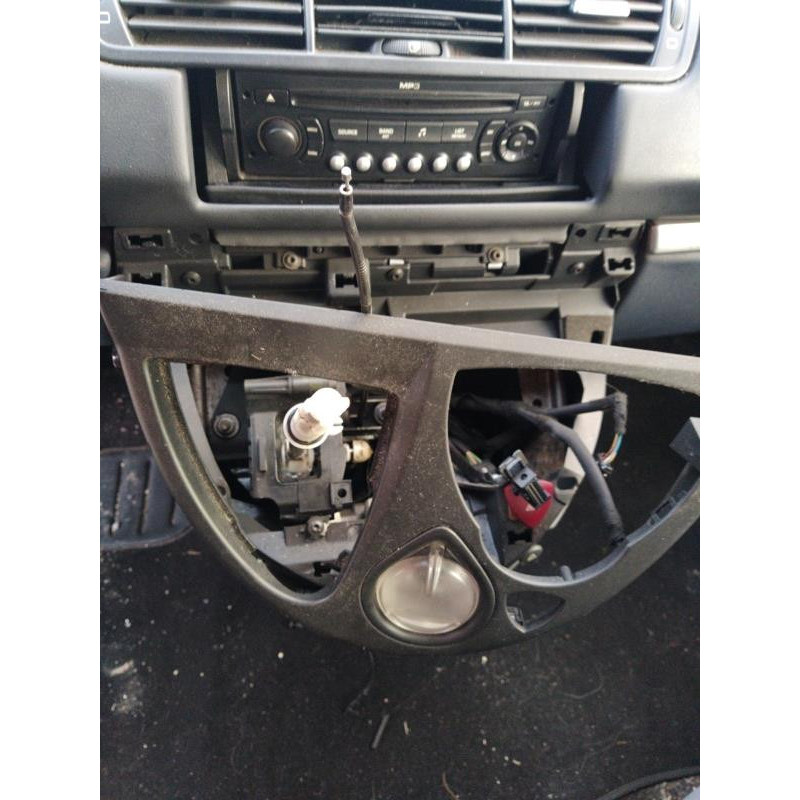 Moto ventilateur radiateur CITROEN C8 Photo n°11