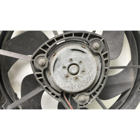 Moto ventilateur radiateur CITROEN C8 Photo n°1