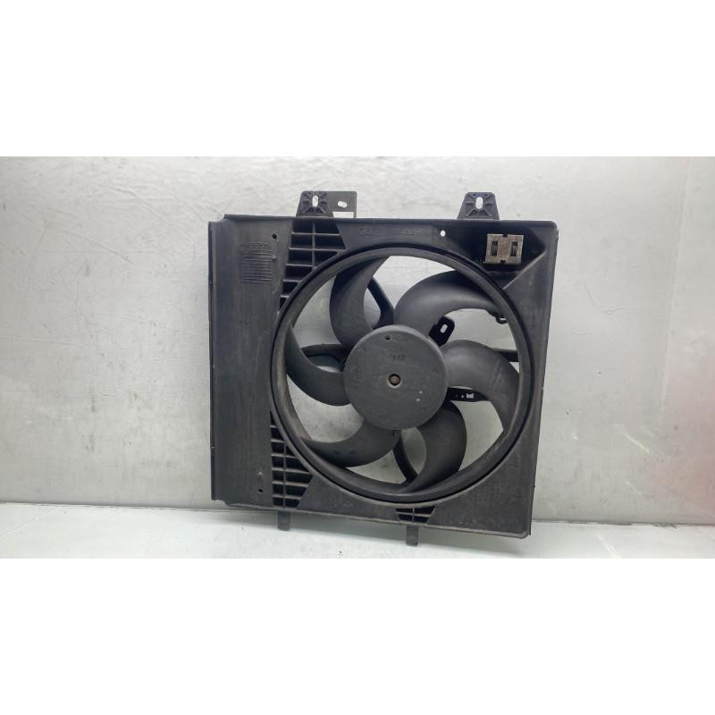 Moto ventilateur radiateur CITROEN C3 1 Photo n°4