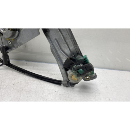 Leve vitre electrique avant gauche RENAULT CLIO 3