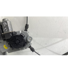 Leve vitre electrique avant gauche RENAULT CLIO 3