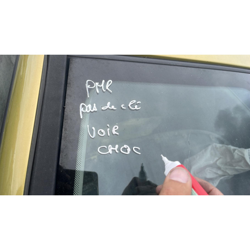 Leve vitre electrique avant gauche RENAULT CLIO 3 Photo n°10