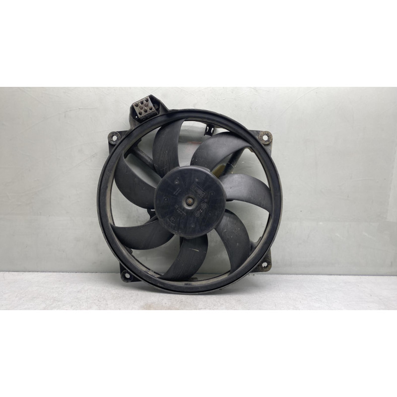 Moto ventilateur radiateur RENAULT MEGANE 3 Photo n°2