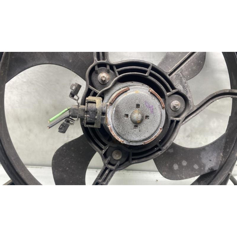 Moto ventilateur radiateur RENAULT CLIO 3 Photo n°2