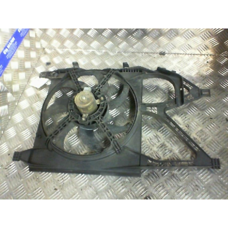 Moto ventilateur radiateur OPEL CORSA C Photo n°1