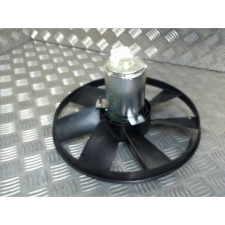Moto ventilateur radiateur VOLKSWAGEN PASSAT 7 Photo n°1