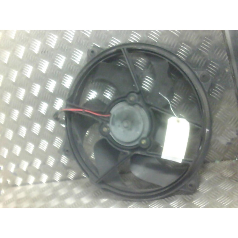 Moto ventilateur radiateur CITROEN C4 1 Photo n°2