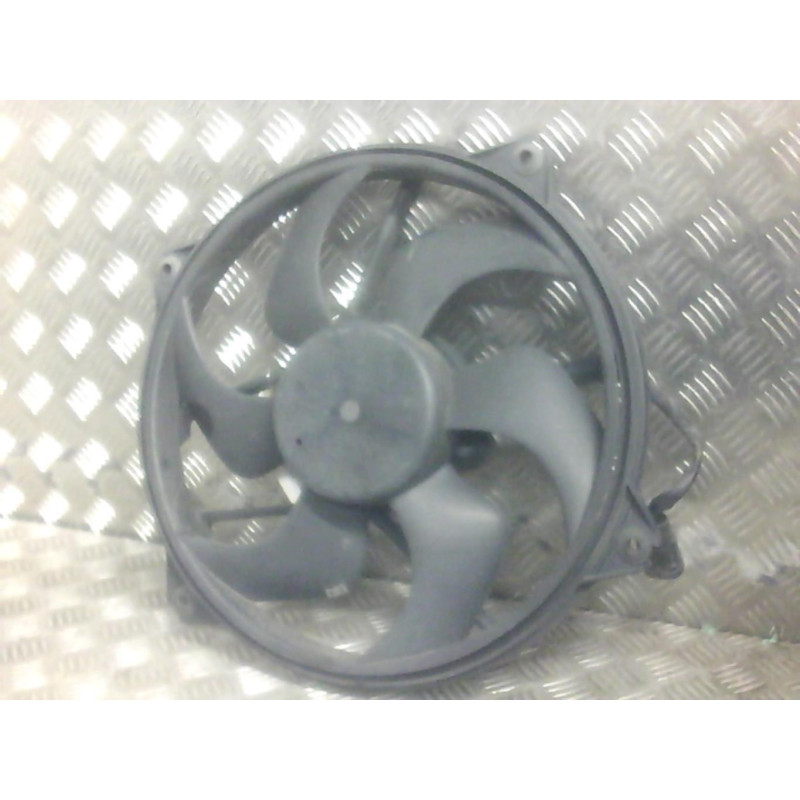 Moto ventilateur radiateur CITROEN C4 1 Photo n°3