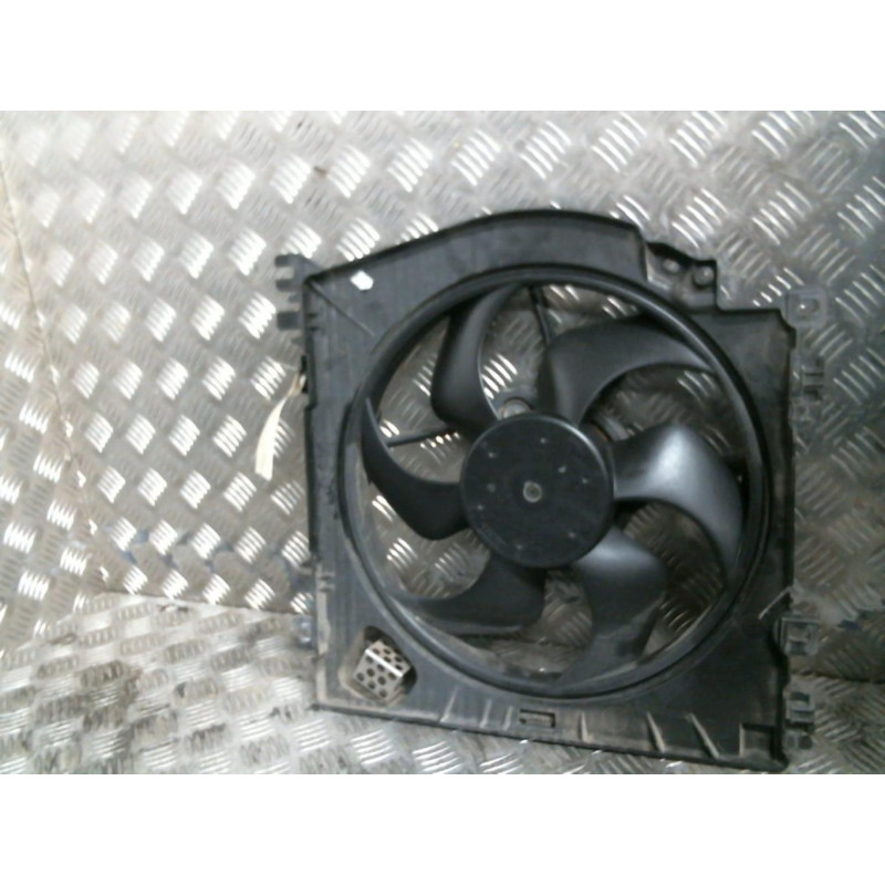 Moto ventilateur radiateur RENAULT CLIO 3 Photo n°2