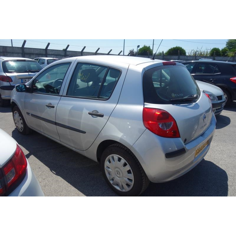 Moto ventilateur radiateur RENAULT CLIO 3 Photo n°4