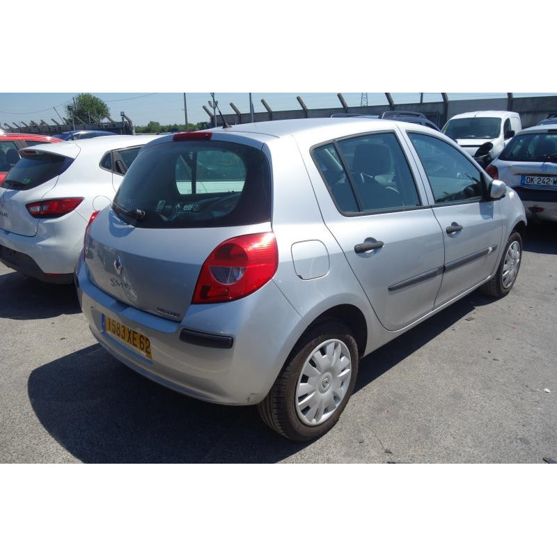 Moto ventilateur radiateur RENAULT CLIO 3 Photo n°6