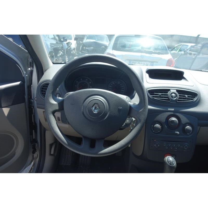 Moto ventilateur radiateur RENAULT CLIO 3 Photo n°8