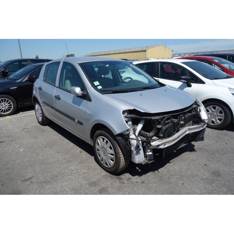 Moto ventilateur radiateur RENAULT CLIO 3 Photo n°9