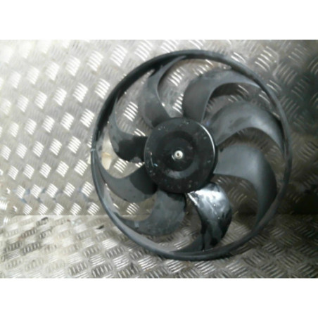 Moto ventilateur radiateur RENAULT CLIO 4 Photo n°1