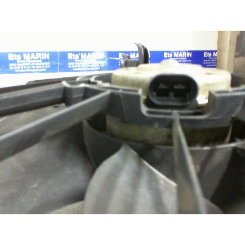 Moto ventilateur radiateur RENAULT CLIO 2 Photo n°2