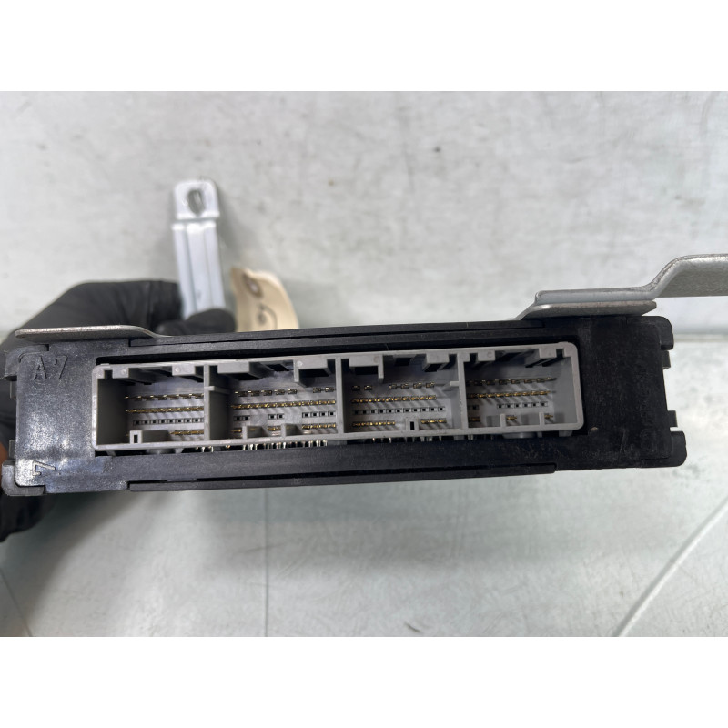 Calculateur moteur SUZUKI JIMNY 1 Photo n°4