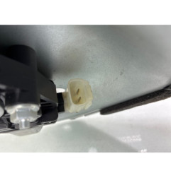 Leve vitre electrique avant droit KIA SOUL 1