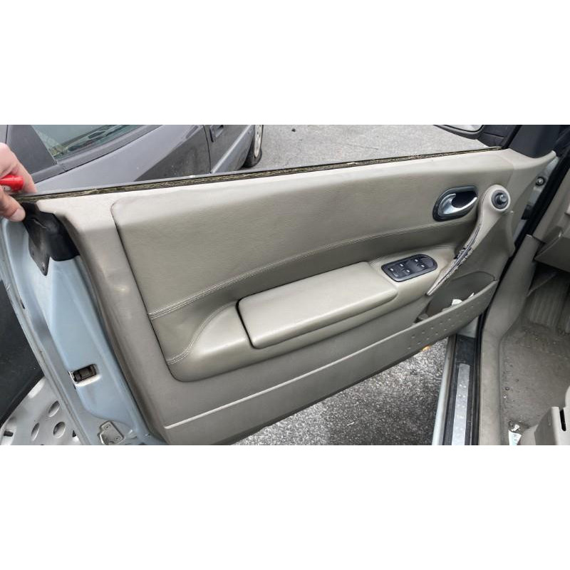 Custode arriere gauche RENAULT MEGANE 2 Photo n°19