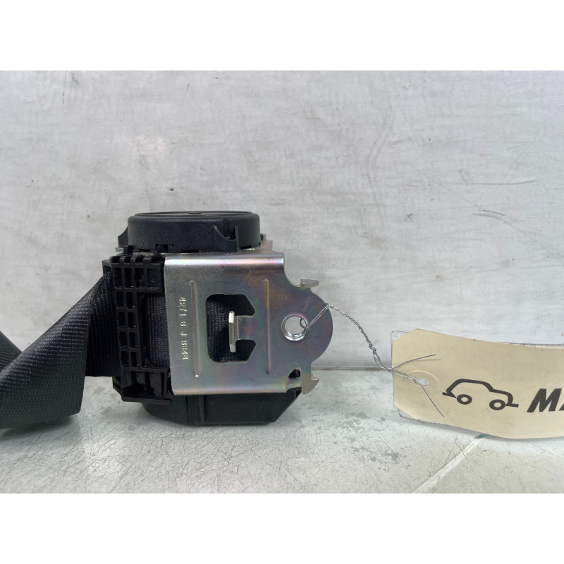 Ceinture arriere centrale RENAULT CLIO 4 Photo n°3