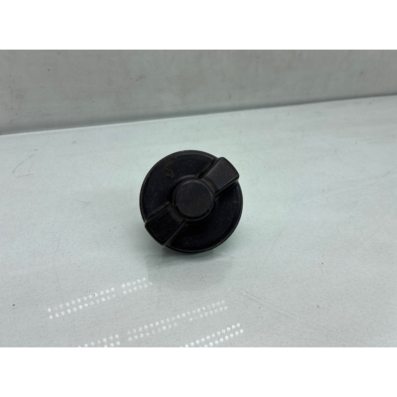 Bouchon de carburant RENAULT R21 Photo n°1