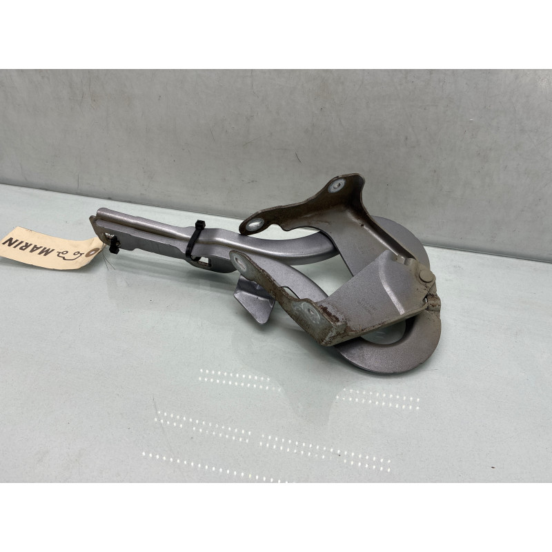 Charniere de capot PEUGEOT 308 2 SW Photo n°4