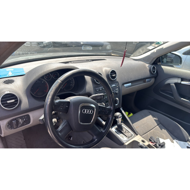 Boite a gants AUDI A3 2 Photo n°17