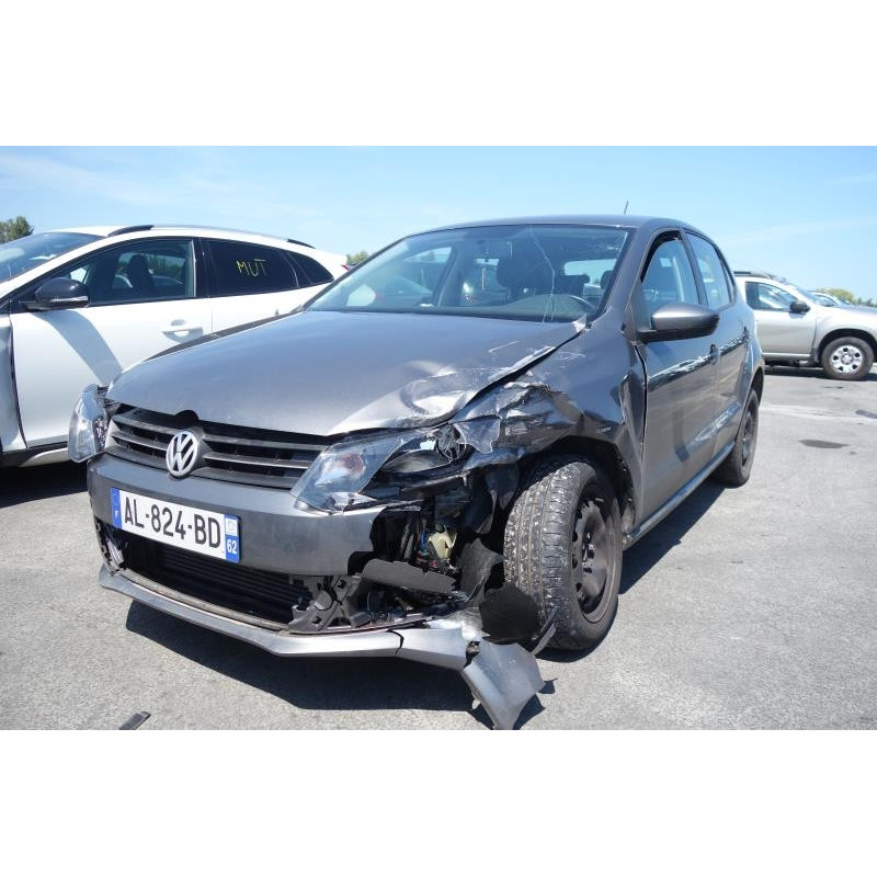 Attache ceinture arriere gauche VOLKSWAGEN POLO 5 Photo n°13