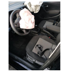 Attache ceinture arriere droit VOLKSWAGEN POLO 5