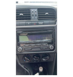 Attache ceinture arriere droit VOLKSWAGEN POLO 5