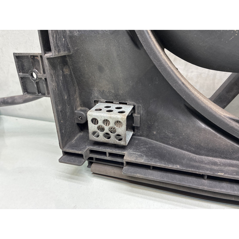Moto ventilateur radiateur PEUGEOT 308 2 SW Photo n°2
