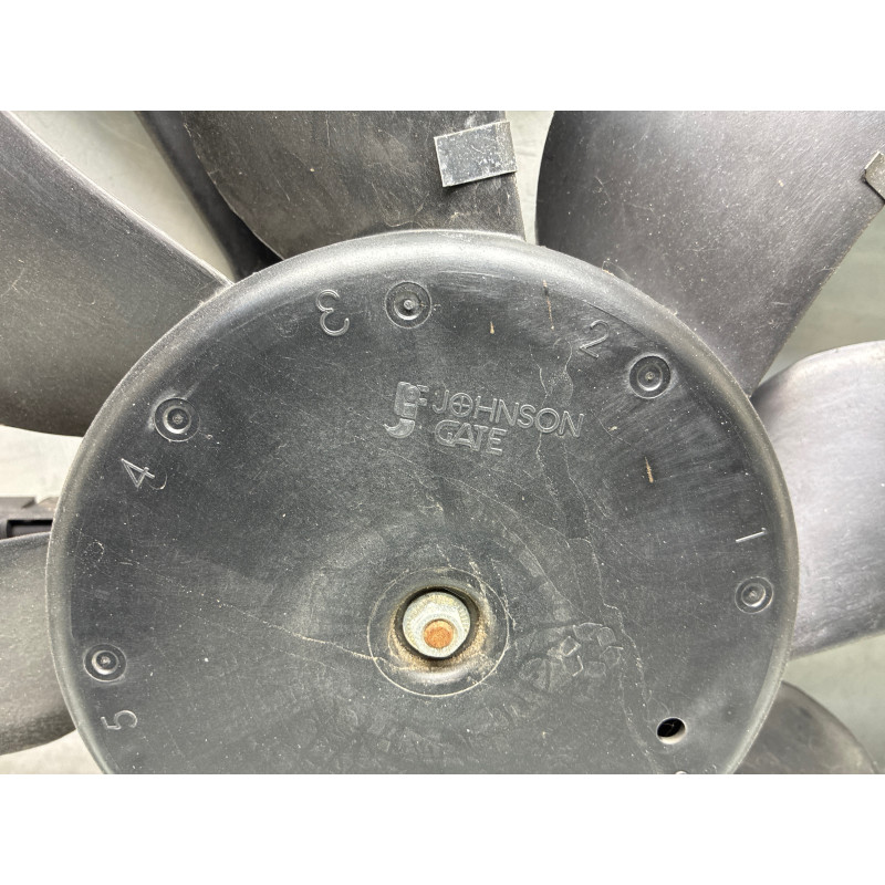 Moto ventilateur radiateur PEUGEOT 308 2 SW Photo n°3