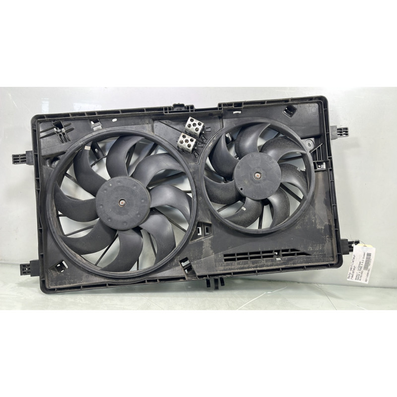 Moto ventilateur radiateur RENAULT MASTER 3 Photo n°1