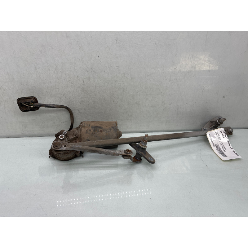 Moteur essuie glace avant MERCEDES 200 W123 Photo n°2