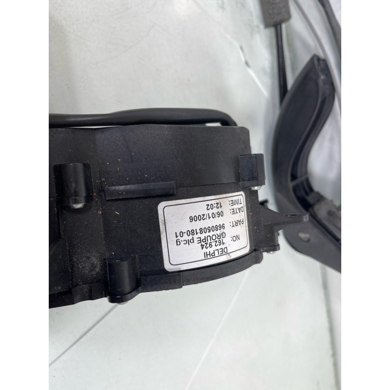 Moteur porte laterale gauche PEUGEOT 1007 Photo n°2