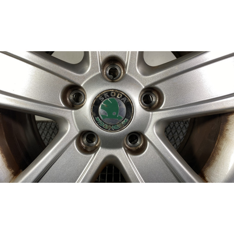 Jante SKODA OCTAVIA 2 Photo n°2