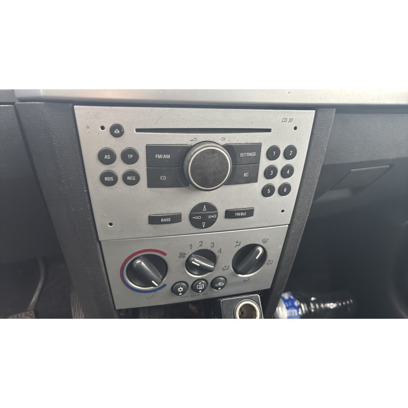 Poignee porte avant gauche OPEL MERIVA A Photo n°19