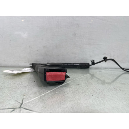Pretensionneur de ceinture avant gauche BMW SERIE 1 E87