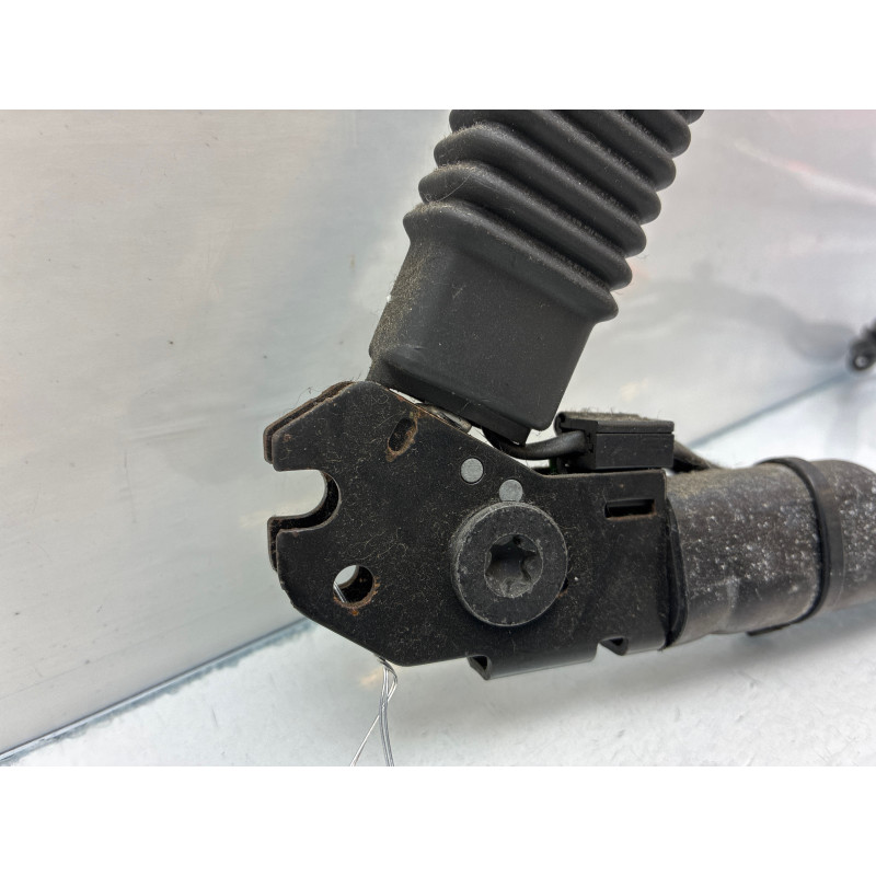 Pretensionneur de ceinture avant gauche FORD FOCUS 2 Photo n°2