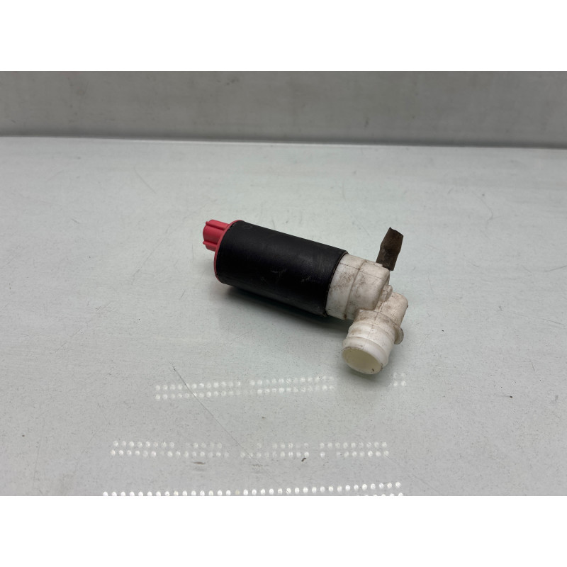 Pompe lave glace arriere TOYOTA YARIS 1 Photo n°2