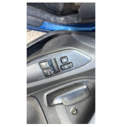 Pompe lave glace arriere TOYOTA YARIS 1