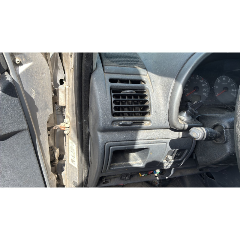 Poignee interieur avant droit CITROEN BERLINGO 1 Photo n°19