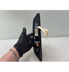 Interrupteur de leve vitre arriere droit PEUGEOT 5008 2