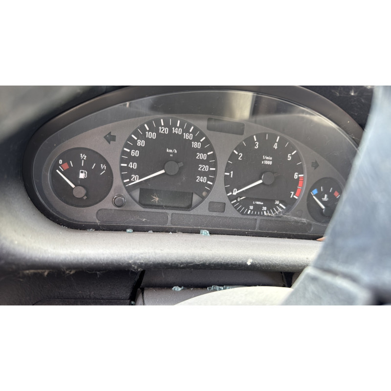 Custode arriere droit (porte) BMW SERIE 3 E36 Photo n°11