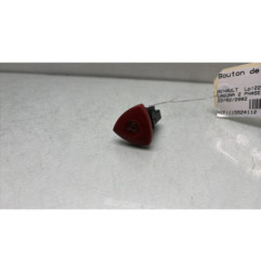 Bouton de warning RENAULT LAGUNA 2 Photo n°1