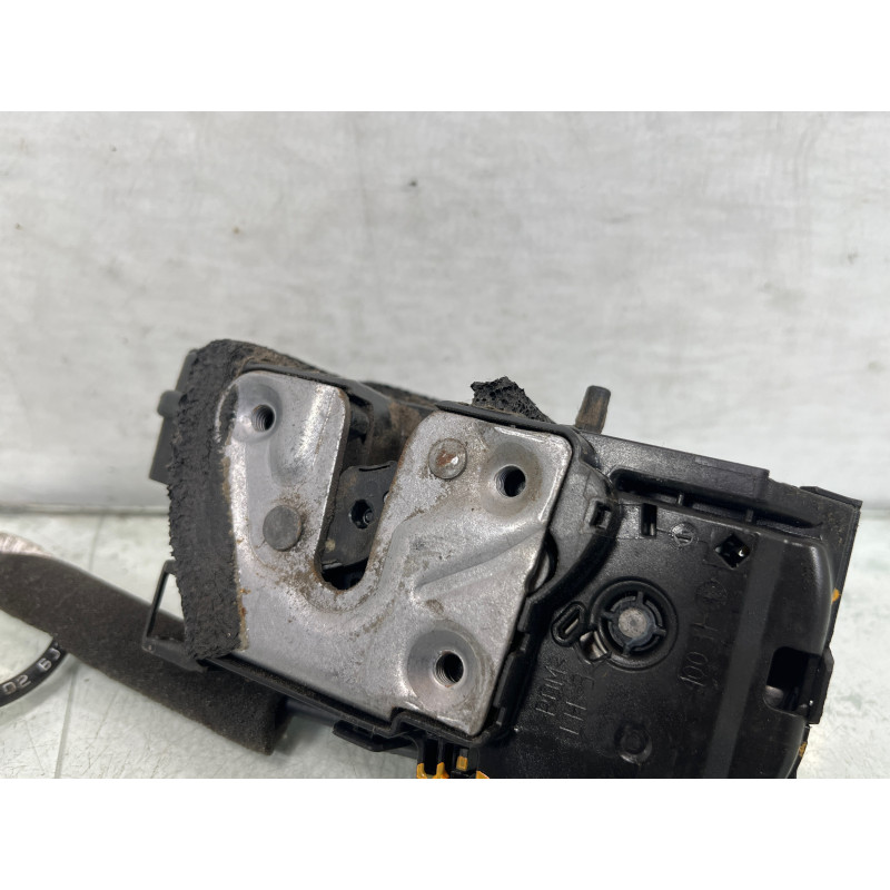 Serrure arriere gauche RENAULT CLIO 4 Photo n°2