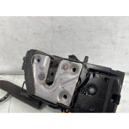 Serrure arriere gauche RENAULT CLIO 4