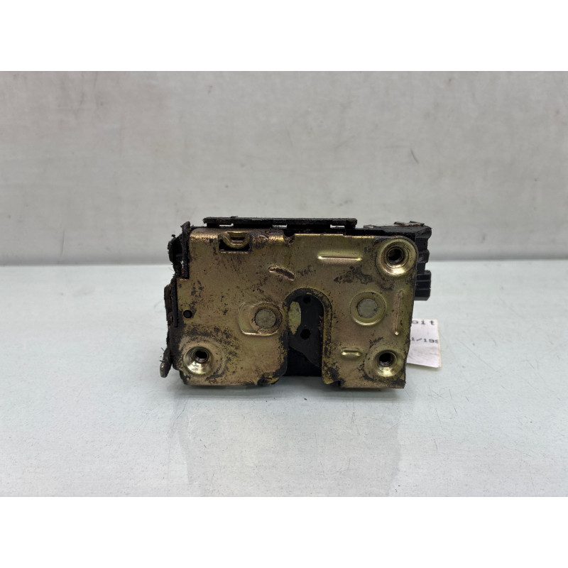 Serrure arriere droit RENAULT R21 Photo n°1
