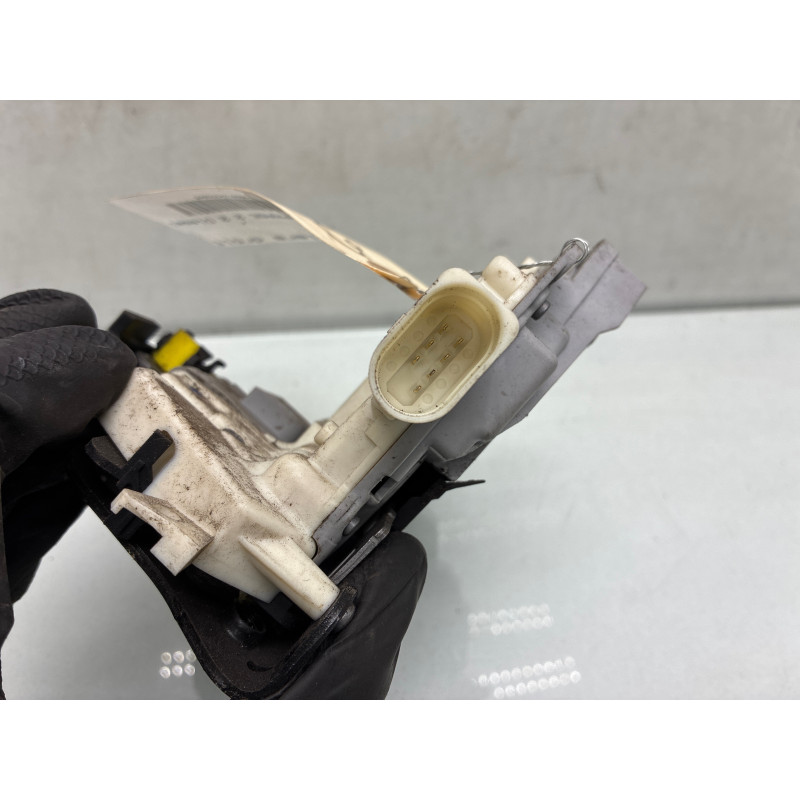 Serrure arriere droit AUDI A3 2 Photo n°4