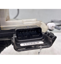 Serrure arriere droit PEUGEOT 5008 2