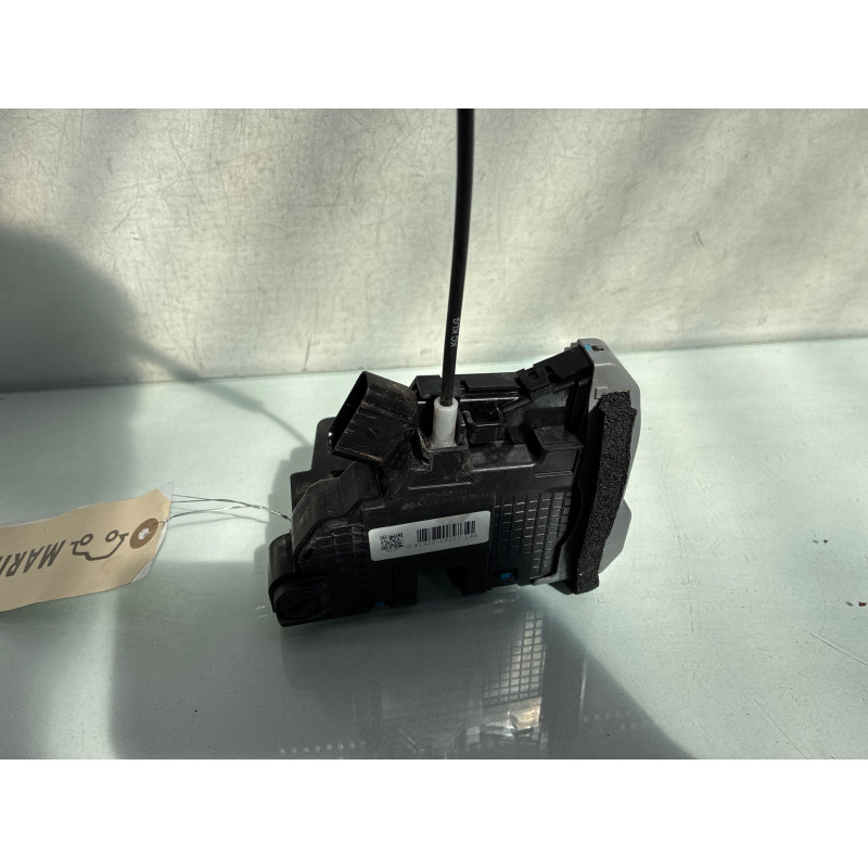 Serrure arriere droit HYUNDAI I 20 2 Photo n°3